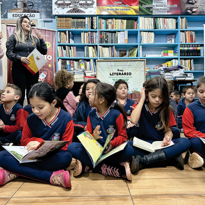 Vence Tudo patrocina projeto e distribui 3.600 livros para Ibirubá, Tapera e Cruz Alta