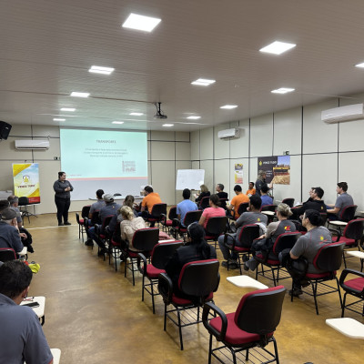Vence Tudo realiza integração de nova turma de colaboradores do Projeto Incluir para Vencer