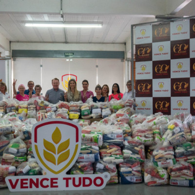 Vence Tudo distribui alimentos do Show Agro 60 anos